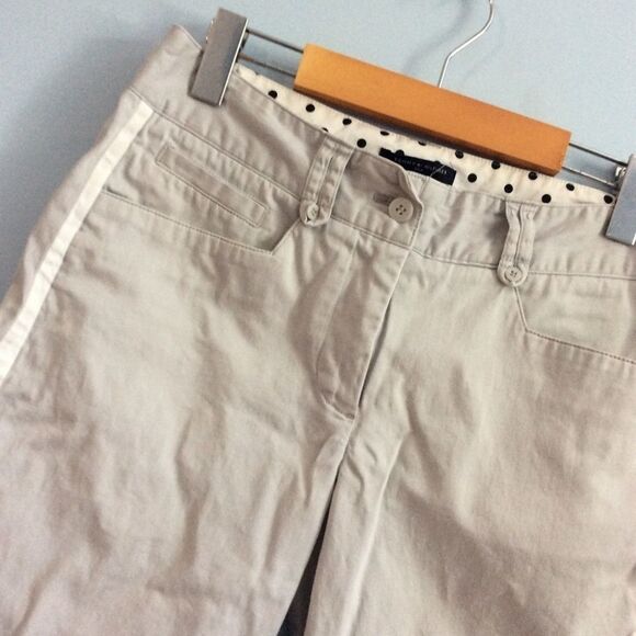 Tommy Hilfiger Golf Shorts - Picture 2 of 14